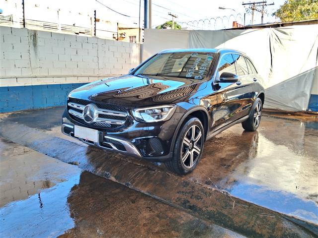 MERCEDES-BENZ GLC220D 4M 2020