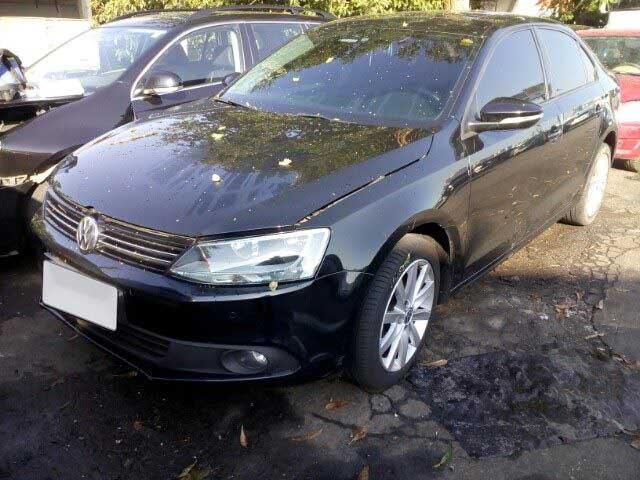 VOLKSWAGEN JETTA Versão:2.0 Comfortline Tiptronic (Flex) 